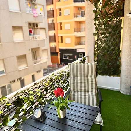 Grande De Playa Del Cura تورّيفيِخا