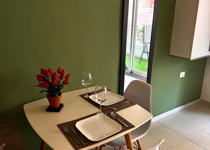 Grande De Playa Del Cura Apartment